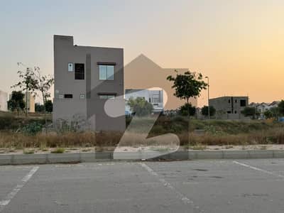 125 Sq Yd Plot For Sale Precinct-11B, Bahria Town Karachi. Near Murree Point | Prime Location | Ideal for Residence or Investment. Just 8 Min Drive from Main Gate.