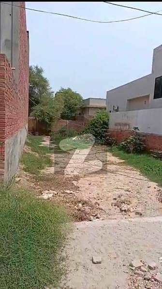 Ideal Investment Opportunity 12 Marla Plot In Venus Housing Society!