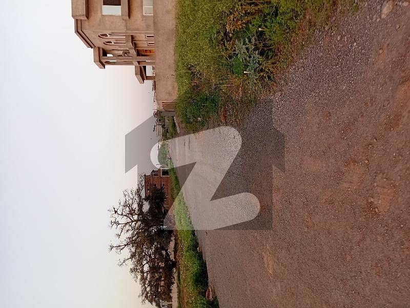Beautiful Location Plot For Sale in G-14/3 Beautiful Location Plot For Sale in G-14/3