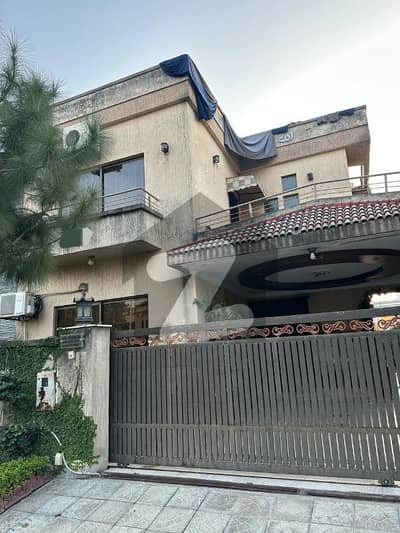 10 Marla With Solar House For Sale In Bahria Town Phase 6