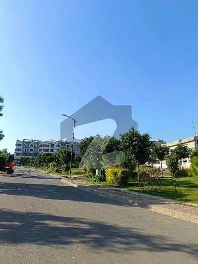 A 10 Marla Residential Plot Located In Top City 1 - Block D Is Available For sale