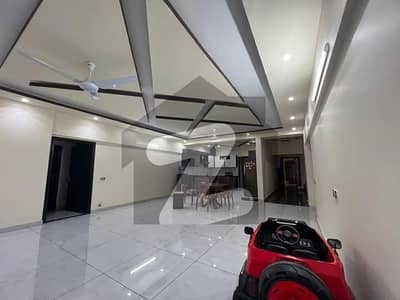 PRIME SILENT COMMERCIAL INDEPENDENT DOUBLE STORY 10+-ROOM FOR RENT GULSHAN-E-IQBAL BLOCK 3 | MAIN 60 FT ROAD