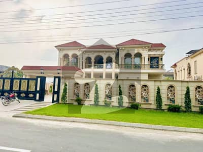 لیک سٹی رائیونڈ روڈ,لاہور میں 7 کمروں کا 2 کنال مکان 19.5 کروڑ میں برائے فروخت۔