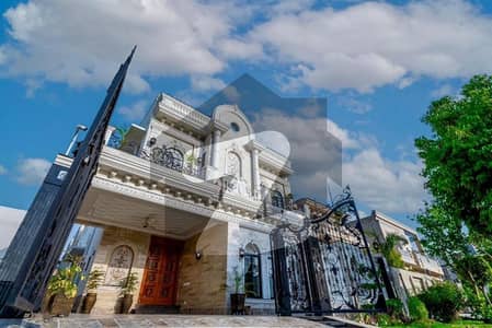 ڈی ایچ اے فیز 6 ڈیفنس (ڈی ایچ اے),لاہور میں 4 کمروں کا 10 مرلہ مکان 4.99 کروڑ میں برائے فروخت۔