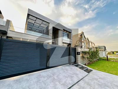 ڈی ایچ اے فیز 2 - بلاک ایس فیز 2,ڈیفنس (ڈی ایچ اے),لاہور میں 5 کمروں کا 1 کنال مکان 7.5 کروڑ میں برائے فروخت۔ ڈی ایچ اے فیز 2 - بلاک ایس فیز 2,ڈیفنس (ڈی ایچ اے),لاہور میں 5 کمروں کا 1 کنال مکان 7.5 کروڑ میں برائے فروخت۔