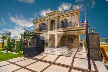 ڈی ایچ اے فیز 4 ڈیفنس (ڈی ایچ اے),لاہور میں 5 کمروں کا 1 کنال مکان 6.55 کروڑ میں برائے فروخت۔