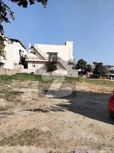 ڈی ایچ اے ڈیفینس فیز 1 ڈی ایچ اے ڈیفینس,اسلام آباد میں 1 کنال رہائشی پلاٹ 3.35 کروڑ میں برائے فروخت۔