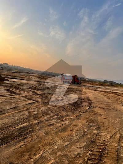 50X90 1 KANAL CORNER PLOT FOR SALE F-14/3