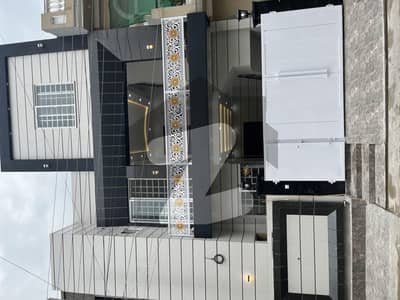 5 Marla Full House At Prime Location For Rent in etihad town ph 1