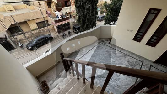 گلشنِ اقبال - بلاک 11 گلشنِ اقبال,گلشنِ اقبال ٹاؤن,کراچی میں 3 کمروں کا 10 مرلہ مکان 1.0 لاکھ میں کرایہ پر دستیاب ہے۔ گلشنِ اقبال - بلاک 11 گلشنِ اقبال,گلشنِ اقبال ٹاؤن,کراچی میں 3 کمروں کا 10 مرلہ مکان 1.0 لاکھ میں کرایہ پر دستیاب ہے۔