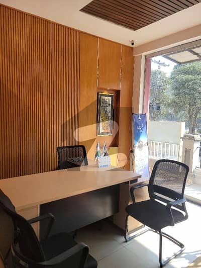 Fuilly Furnished Luxury Office Available For Rent on Sharing Basis per Seat on Main Boluevard Johar Town Lahore