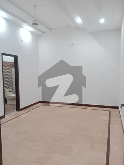 صدر کینٹ,لاہور میں 2 کمروں کا 5 مرلہ زیریں پورشن 45.0 ہزار میں کرایہ پر دستیاب ہے۔