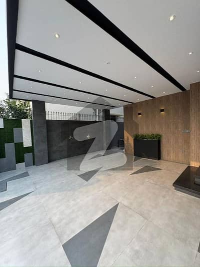 ڈی ایچ اے فیز 8 سابقہ ایئر ایوینیو ڈی ایچ اے فیز 8,ڈی ایچ اے ڈیفینس,لاہور میں 5 کمروں کا 10 مرلہ مکان 5.8 کروڑ میں برائے فروخت۔