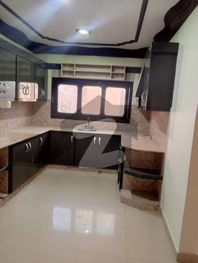 گلشنِ اقبال - بلاک 13 ڈی - 1 گلشنِ اقبال,گلشنِ اقبال ٹاؤن,کراچی میں 3 کمروں کا 8 مرلہ فلیٹ 1.0 لاکھ میں کرایہ پر دستیاب ہے۔