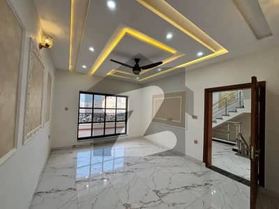 PRIME SILENT COMMERCIAL INDEPENDENT BANGLOW DOUBLE STORY 10+-ROOM FOR RENT GULSHAN-E-IQBAL BLOCK 7 | MAIN 60 FT ROAD