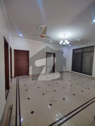 F 11 Peaceful Location Close And Street Upper Portion Available For Rent