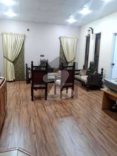 PRIME SILENT COMMERCIAL INDEPENDENT BUNGALOW DOUBLE STOREY 10*- ROOM FOR RENT GULSHAN-E-IQBAL BLOCK 3 | MAIN 60 FT ROAD