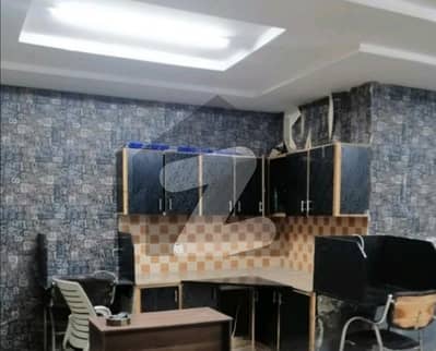 Gulberg Office Sized 750 Square Feet Is Available