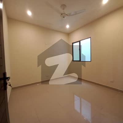 ڈی ایچ اے فیز 8 ڈی ایچ اے ڈیفینس,کراچی میں 4 کمروں کا 4 مرلہ مکان 2.5 لاکھ میں کرایہ پر دستیاب ہے۔ ڈی ایچ اے فیز 8 ڈی ایچ اے ڈیفینس,کراچی میں 4 کمروں کا 4 مرلہ مکان 2.5 لاکھ میں کرایہ پر دستیاب ہے۔