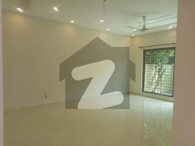 10 Marla 3 bed House available for Rent in Askari 11 Lahore