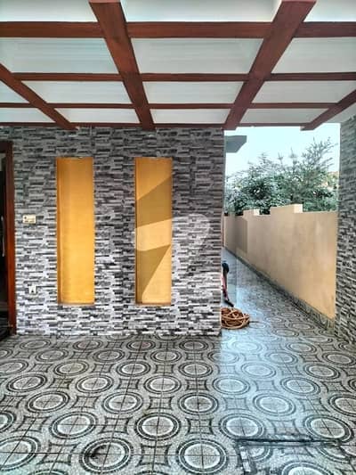 بحریہ ٹاؤن رفیع بلاک بحریہ ٹاؤن سیکٹر ای,بحریہ ٹاؤن,لاہور میں 5 کمروں کا 10 مرلہ مکان 3.5 کروڑ میں برائے فروخت۔