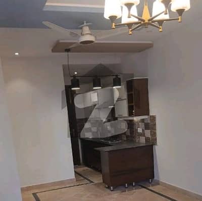 ڈی ۔ 12 اسلام آباد میں 3 کمروں کا 4 مرلہ مکان 1.35 لاکھ میں کرایہ پر دستیاب ہے۔