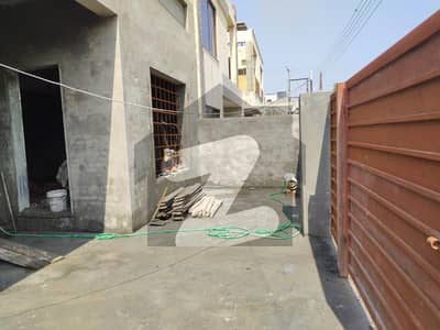 اے ڈبلیو ٹی فیز 2 ۔ بلاک ایف اے ڈبلیو ٹی فیز 2,اے ڈبلیو ٹی آرمی ویلفیئر ٹرسٹ,رائیونڈ روڈ,لاہور میں 2 کمروں کا 10 مرلہ مکان 1.9 کروڑ میں برائے فروخت۔