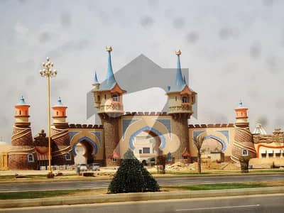 A 272 Square Yards Residential Plot In Bahria Town - Precinct 1