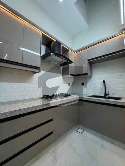 5 Marla Brand New Modern House for Sale