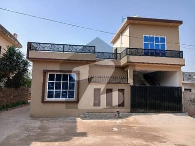 بنی گالہ اسلام آباد میں 2 کمروں کا 5 مرلہ مکان 1.35 کروڑ میں برائے فروخت۔