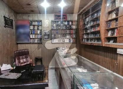 مون مارکیٹ علامہ اقبال ٹاؤن,لاہور میں 3 مرلہ دکان 60.0 ہزار میں کرایہ پر دستیاب ہے۔ مون مارکیٹ علامہ اقبال ٹاؤن,لاہور میں 3 مرلہ دکان 60.0 ہزار میں کرایہ پر دستیاب ہے۔