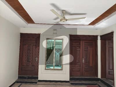 ویسٹریج 3 ویسٹریج,راولپنڈی میں 6 کمروں کا 7 مرلہ مکان 4.25 کروڑ میں برائے فروخت۔