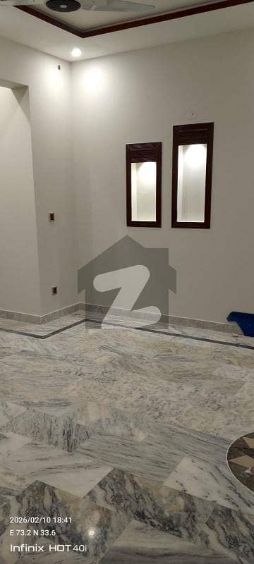 Neat and 1st floor flat