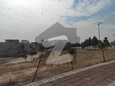 10 Marla Back Boulevard Plot for Sale in J Sector, Bahria Enclave Islamabad Possession & Utilities Paid