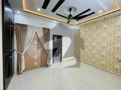 ماسٹر سٹی ہاؤسنگ سکیم گوجرانوالہ میں 5 کمروں کا 10 مرلہ مکان 1.1 لاکھ میں کرایہ پر دستیاب ہے۔