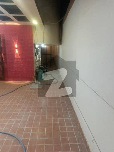 فیڈرل بی ایریا ۔ بلاک 21 فیڈرل بی ایریا,کراچی میں 3 کمروں کا 8 مرلہ مکان 1.0 لاکھ میں کرایہ پر دستیاب ہے۔