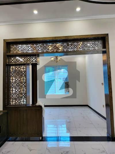 گلبرگ گرینز گلبرگ,اسلام آباد میں 2 کمروں کا 7 مرلہ زیریں پورشن 65.0 ہزار میں کرایہ پر دستیاب ہے۔