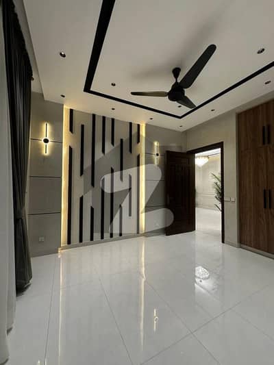 10 Marla Like A New Luxury LDA Approved With Gas House For Sale In Jasmine Block Bahria Town Lahore