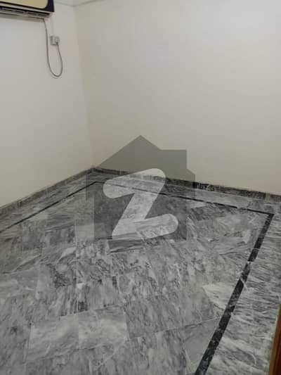 Flat for rent in G1 Market