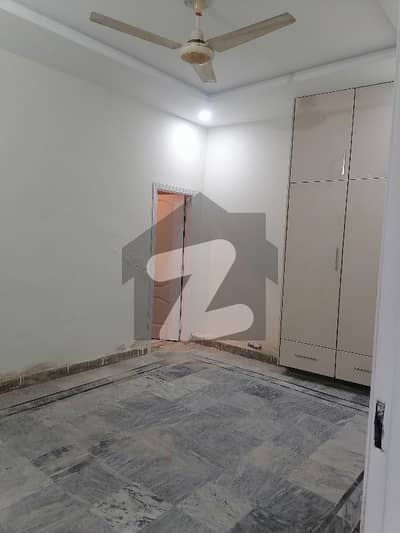 چکلالہ سکیم 3 چکلالہ سکیم,راولپنڈی میں 4 کمروں کا 5 مرلہ مکان 75.0 ہزار میں کرایہ پر دستیاب ہے۔