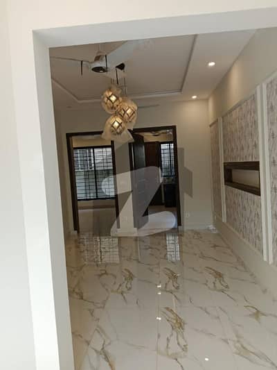 One Bed flat for Rent Available Gulberg green Islamabad