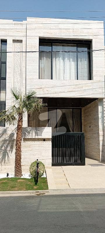 7 Marla Luxury Brand New House Double Lobby Highest For Sale