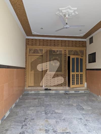 پی ڈبلیو ڈی ہاؤسنگ سکیم اسلام آباد میں 3 کمروں کا 12 مرلہ بالائی پورشن 95.0 ہزار میں کرایہ پر دستیاب ہے۔