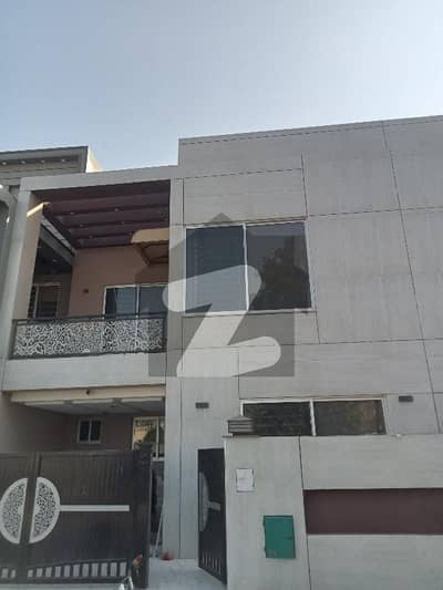 5 Marla Like Brand New House Available For Rent Sector D Bahria Town Lahore