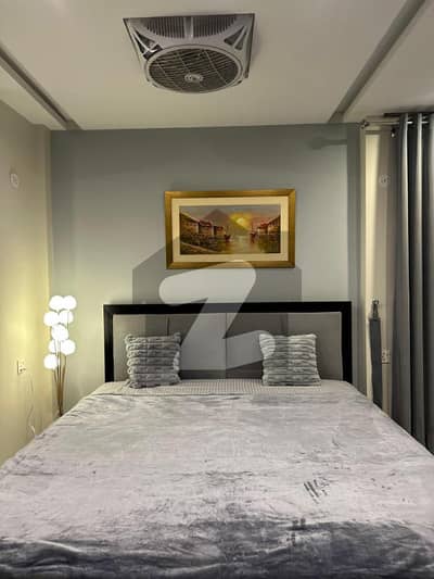 1 bed Studio Luxury Apartment For Rent hot location