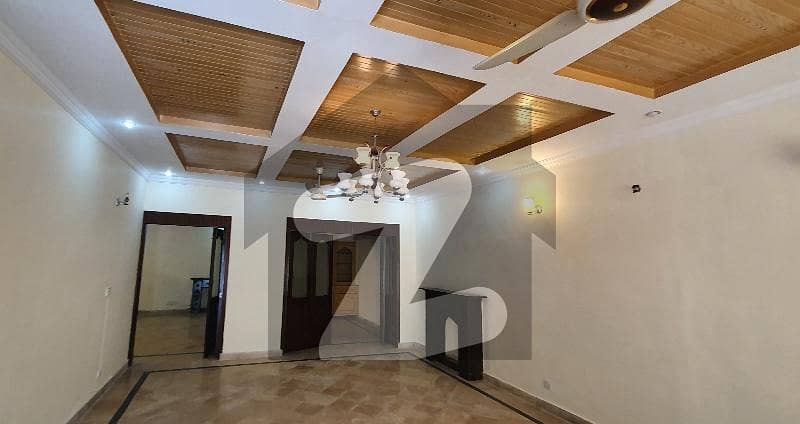 Beautiful 3 Bedroom Ground Portion For Rent Beautiful 3 Bedroom Ground Portion For Rent