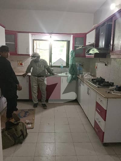 sea view apartment available for rent