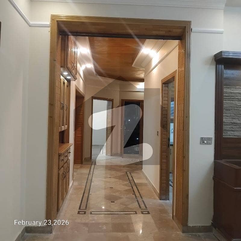 جی ۔ 13 اسلام آباد میں 3 کمروں کا 14 مرلہ زیریں پورشن 1.35 لاکھ میں کرایہ پر دستیاب ہے۔ جی ۔ 13 اسلام آباد میں 3 کمروں کا 14 مرلہ زیریں پورشن 1.35 لاکھ میں کرایہ پر دستیاب ہے۔