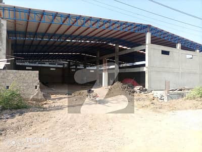 سُپر ہائی وے کراچی میں 4 کمروں کا 3 کنال گودام 8.0 لاکھ میں کرایہ پر دستیاب ہے۔