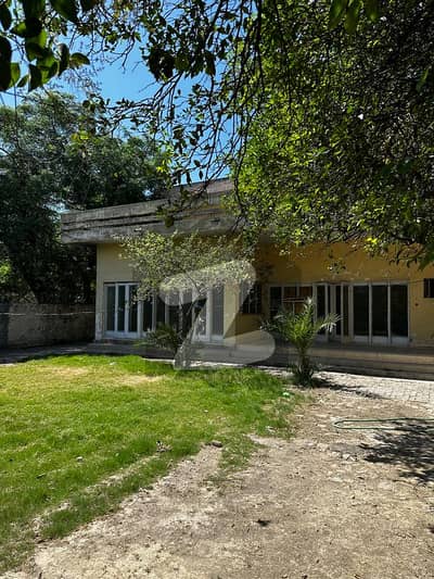 ہارلے سٹریٹ راولپنڈی میں 11 کمروں کا 4 کنال مکان 22.0 کروڑ میں برائے فروخت۔